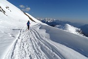 Salita di fine inverno a CA' E PASSO SAN MARCO con neve il 18 marzo 2016 - FOTOGALLERY"